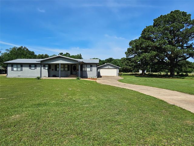 260 County Road 1885, Yantis, TX 75497