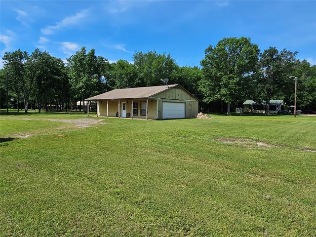 260 County Road 1885, Yantis, TX 75497
