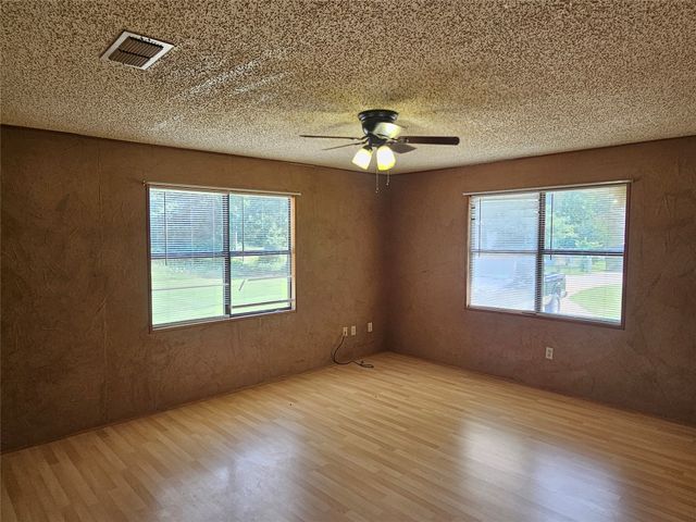 260 County Road 1885, Yantis, TX 75497