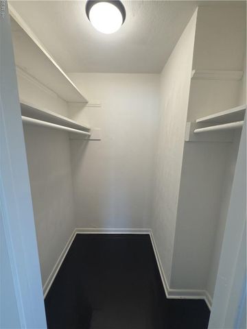 212 Breckinridge CT, Hampton, VA 23666