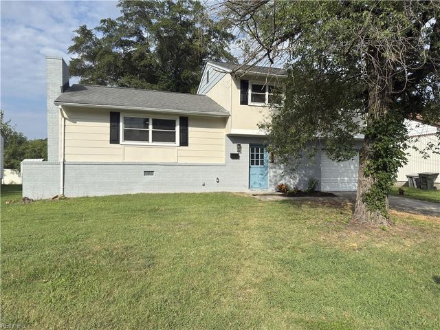 212 Breckinridge CT, Hampton, VA 23666