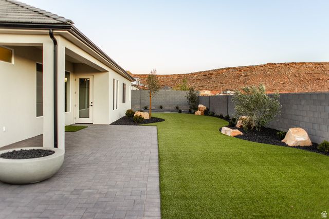 302 E MAYFIELD WOODS LN, Washington, UT 84780