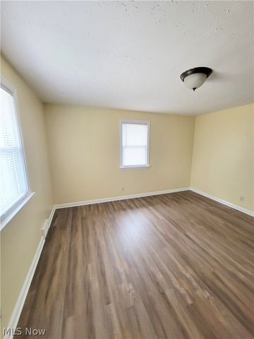 3405 Frazer Avenue NW, Canton, OH 44709