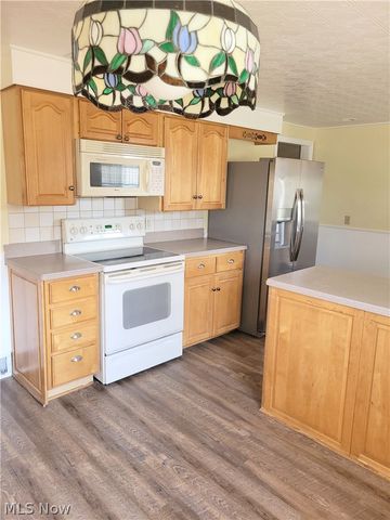3405 Frazer Avenue NW, Canton, OH 44709