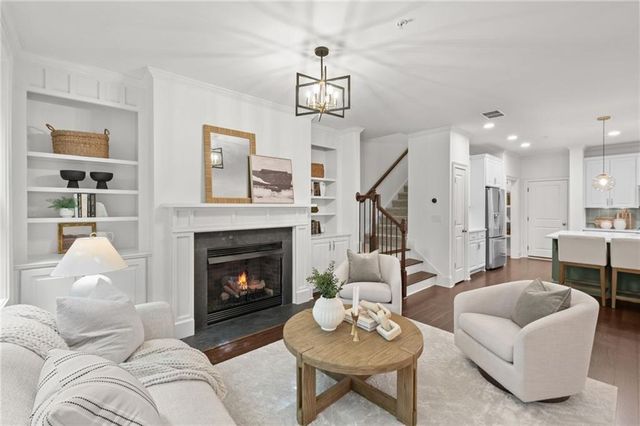 203 Nottaway Lane, Alpharetta, GA 30009