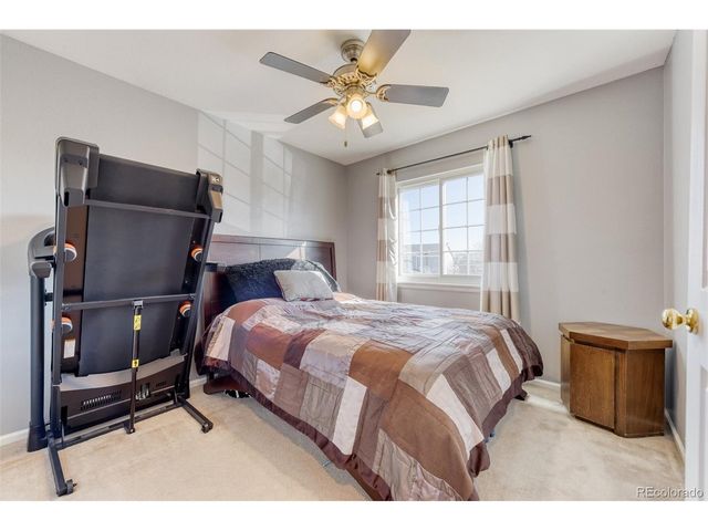 9913 Saybrook St, Highlands Ranch, CO 80126