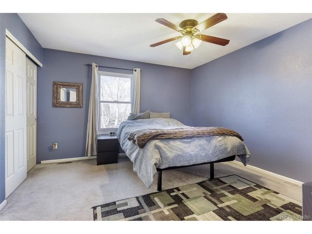 9913 Saybrook St, Highlands Ranch, CO 80126