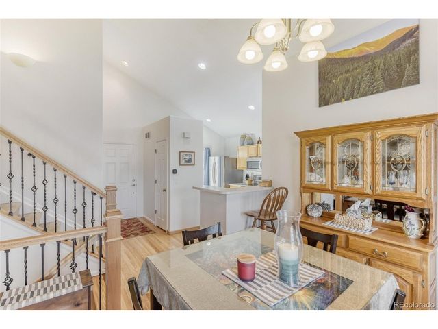 9913 Saybrook St, Highlands Ranch, CO 80126