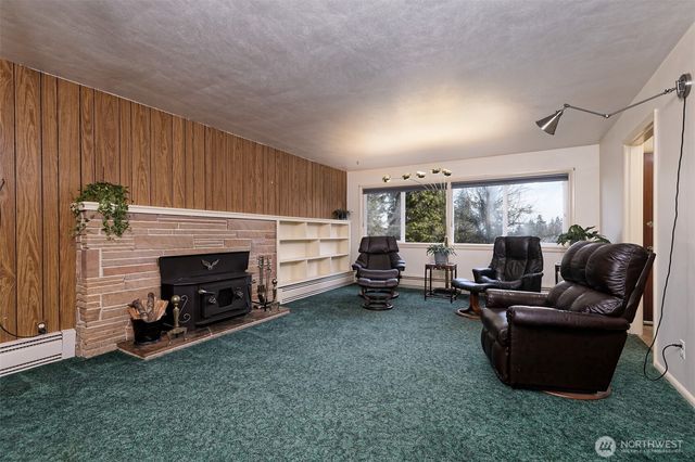 703 S 15th Street, Shelton, WA 98584