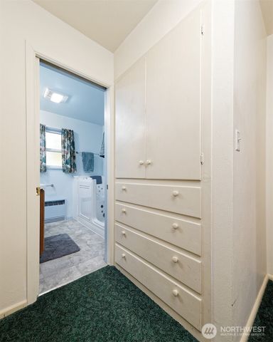 703 S 15th Street, Shelton, WA 98584