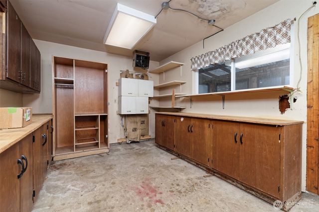 703 S 15th Street, Shelton, WA 98584