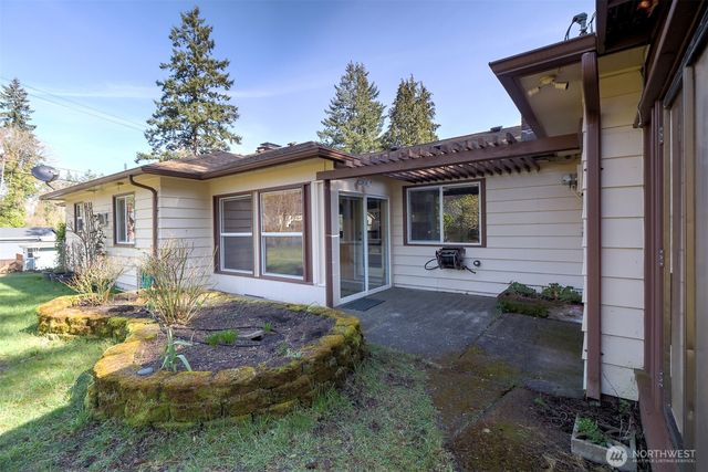 703 S 15th Street, Shelton, WA 98584