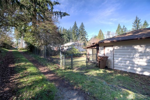 703 S 15th Street, Shelton, WA 98584