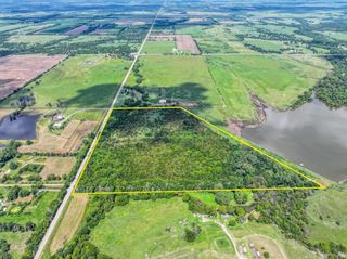 000 SW Haverhill Rd, Douglass, KS 67039