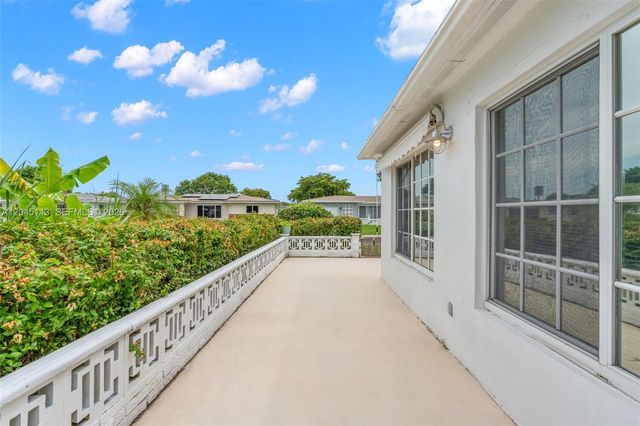 795 NW 73rd Avenue, Margate, FL 33063