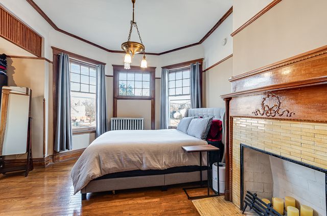 105 S Eastern Avenue, Joliet, IL 60433