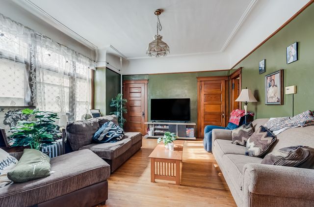 105 S Eastern Avenue, Joliet, IL 60433