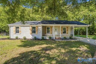 1508 Ravenwood Circle, Huntsville, AL 35803