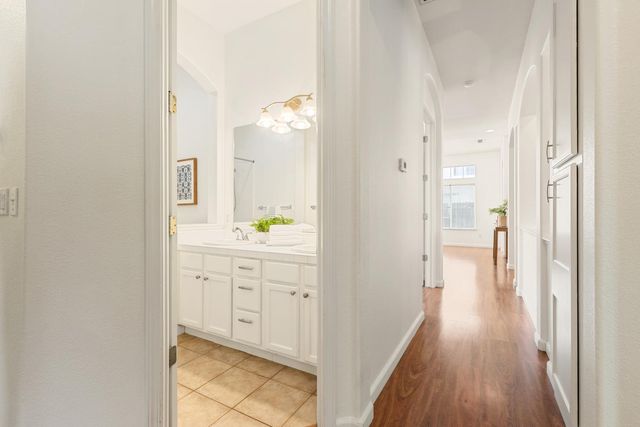 100 Turnberry Ct, Roseville, CA 95747