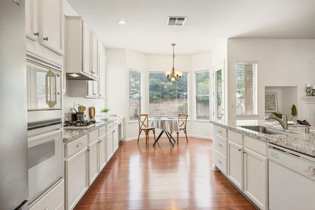 100 Turnberry Ct, Roseville, CA 95747