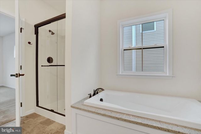 107 HONEYSUCKLE DR, Marietta, PA 17547