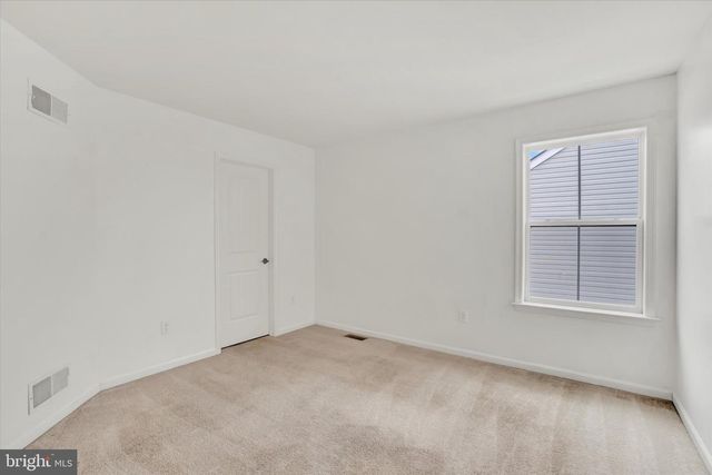 107 HONEYSUCKLE DR, Marietta, PA 17547