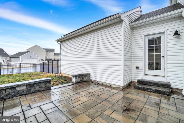 107 HONEYSUCKLE DR, Marietta, PA 17547