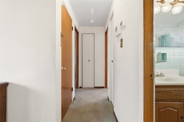 2503 Poinsettia Dr, White Oak, PA 15131