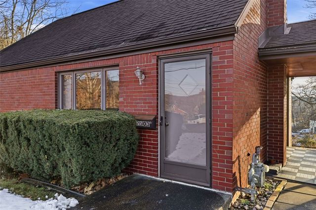 2503 Poinsettia Dr, White Oak, PA 15131