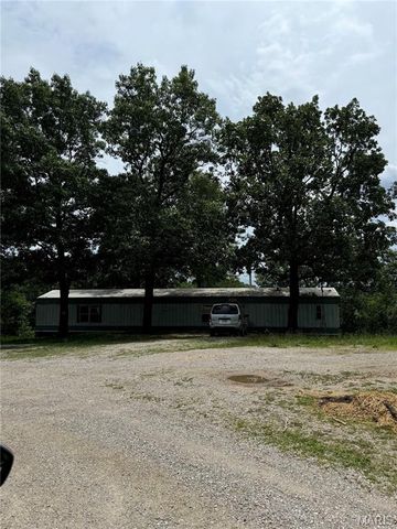 20017 Hartford Rd., Dixon, MO 65459