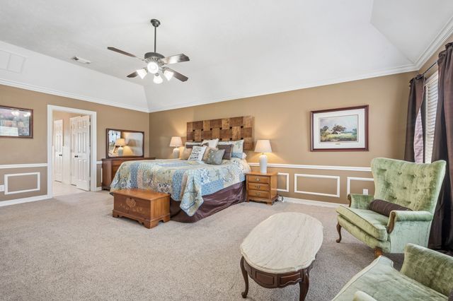 824 Lochmoor Lane, Highland Village, TX 75077