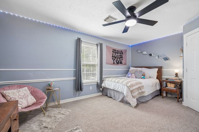 824 Lochmoor Lane, Highland Village, TX 75077