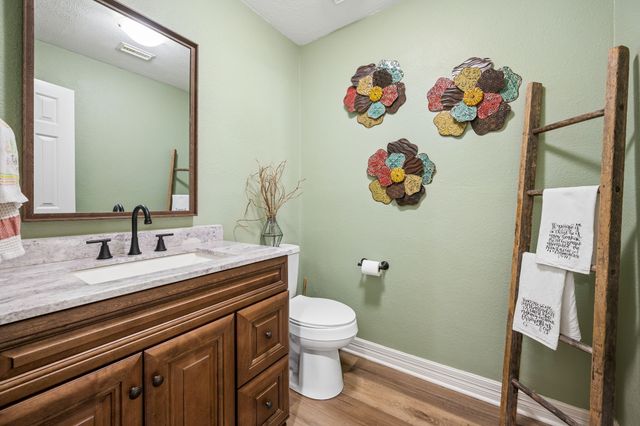 824 Lochmoor Lane, Highland Village, TX 75077