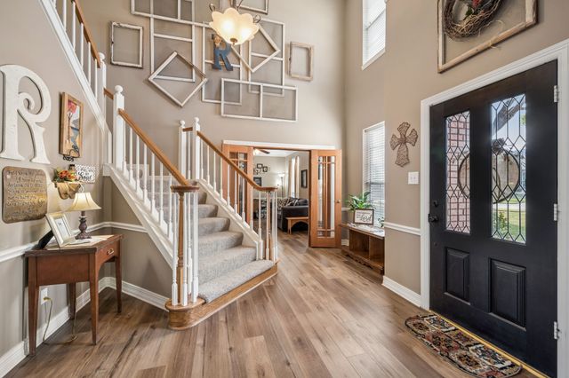 824 Lochmoor Lane, Highland Village, TX 75077