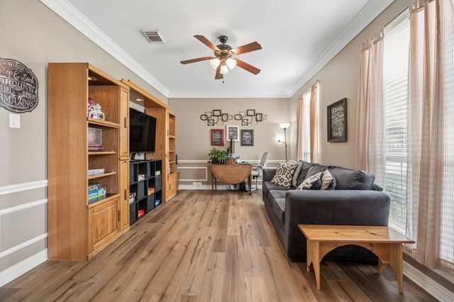 824 Lochmoor Lane, Highland Village, TX 75077