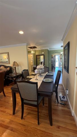 75 Maplewood Avenue, Hempstead, NY 11550