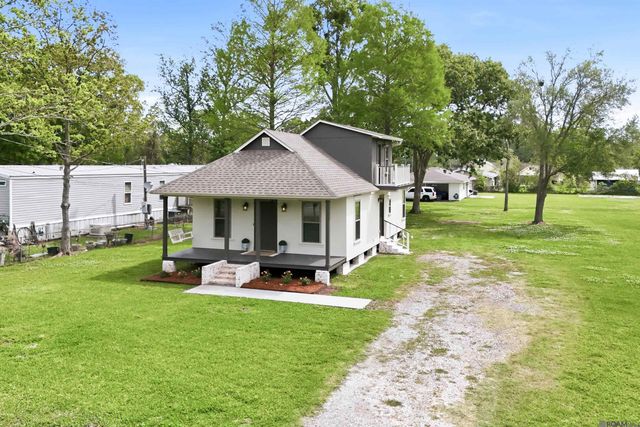 17100 Parker Heights Dr, Prairieville, LA 70769