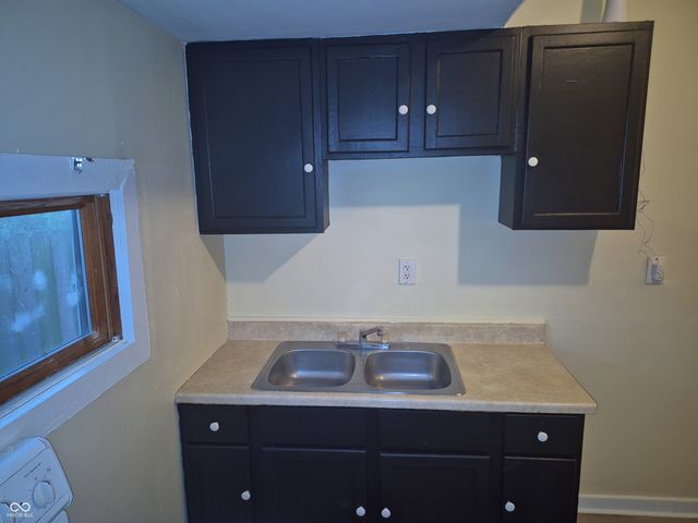 328 N Elder Avenue, Indianapolis, IN 46222