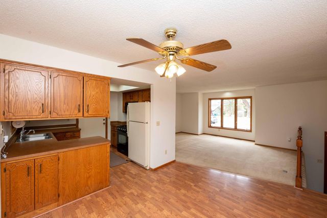 3080 Greenbrier Street, Little Canada, MN 55117