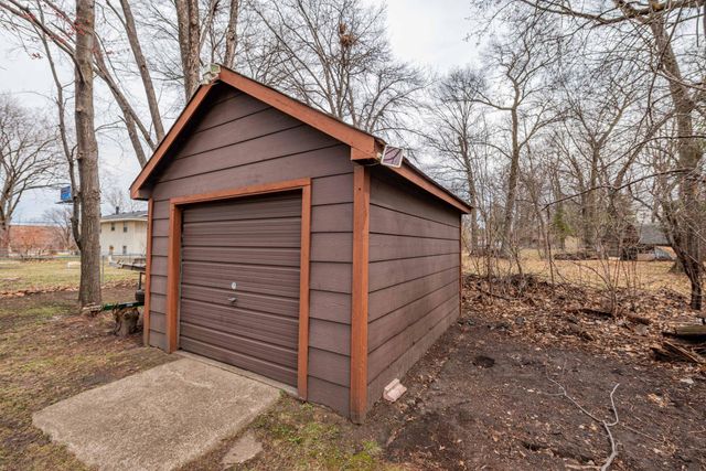 3080 Greenbrier Street, Little Canada, MN 55117