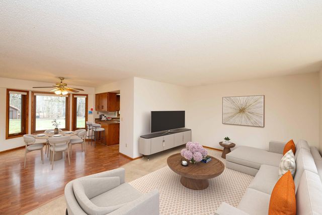 3080 Greenbrier Street, Little Canada, MN 55117