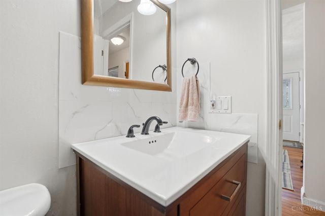 734 Wilbud Drive, Cincinnati, OH 45205