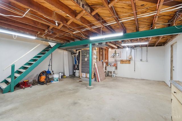 734 Wilbud Drive, Cincinnati, OH 45205