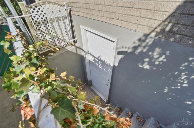 734 Wilbud Drive, Cincinnati, OH 45205