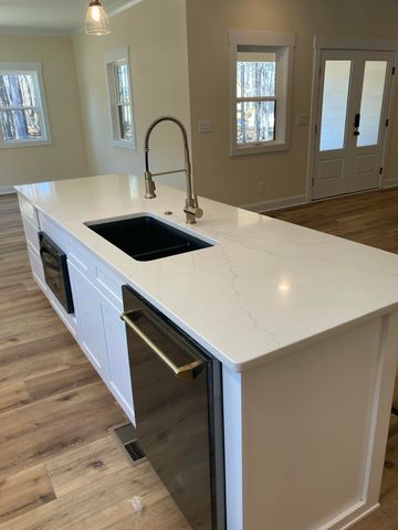 445 Pine Knot, Jasper, TN 37347