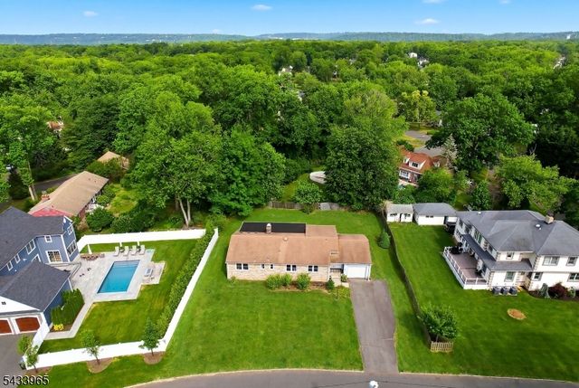 1264 Maple Hill Rd, Scotch Plains Twp., NJ 07076
