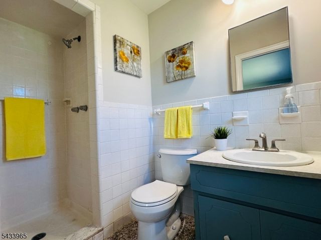 1264 Maple Hill Rd, Scotch Plains Twp., NJ 07076