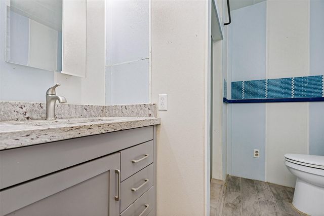11806 E Jane Lane, Tomball, TX 77375