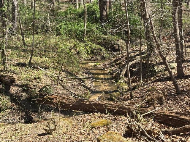 3623 Greystone Drive, Winston-salem, NC 27107