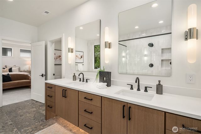 12834 NE 113th Street, Kirkland, WA 98033